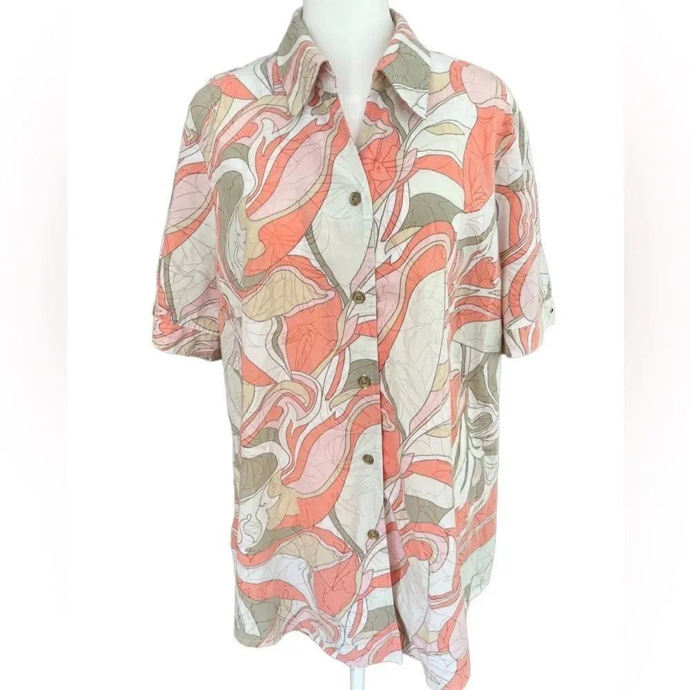 Allison Daley II print camp style button front short sleeved shirt size 16 W.
